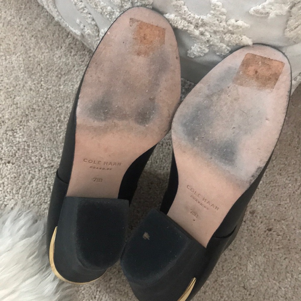Gorgeous Cole Haan ankle Boots - Picture 7 of 7